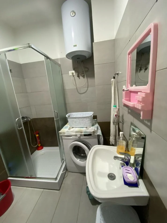 Tirane, Liste me oferta apartament 2+1+Ballkon Kati 7, 102 m² 129.900 € (Astir)