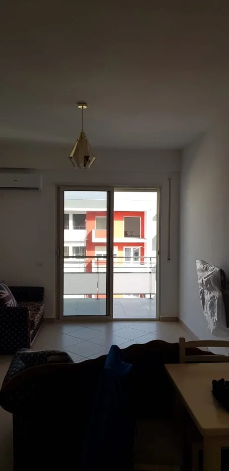 Tirane, shitet apartament 1+1 Kati 8, 71 m² 110.000 € (Kompleksi Golden Park)