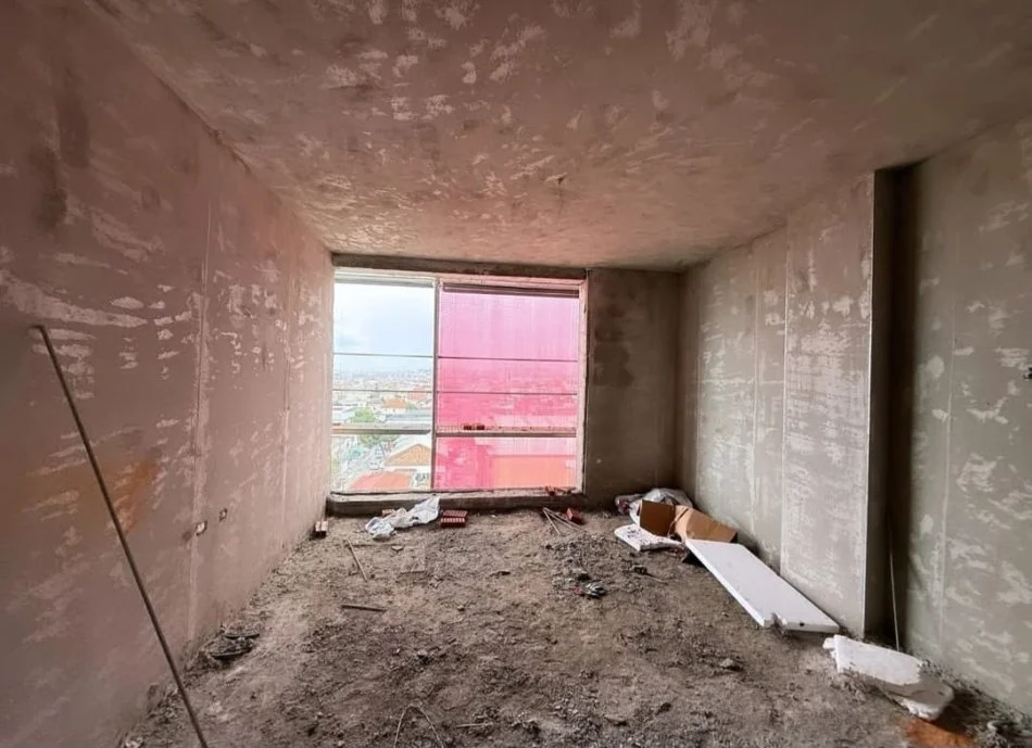 shitet apartament 1+1 Kati 4, 75 m² 115.000 € (Pas ish restorant durresi)