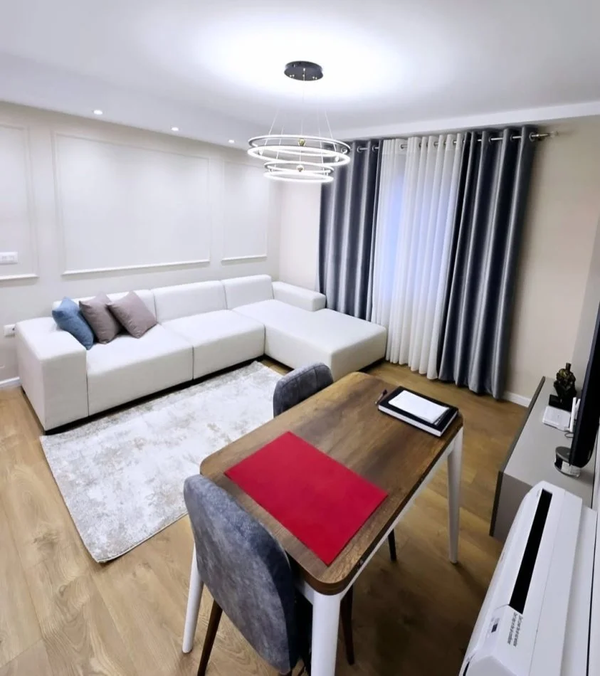 Tirane, shitet 1+1 Kati 4, 63 m² 173.000 € (Blloku)