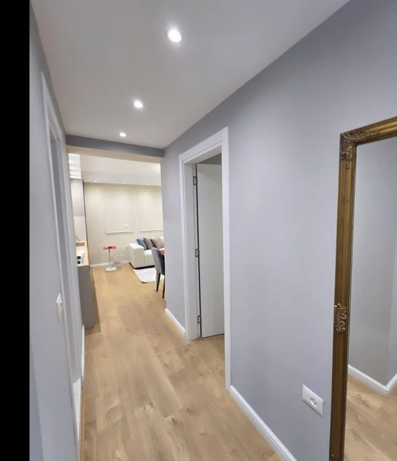 Tirane, shitet 1+1 Kati 4, 63 m² 173.000 € (Blloku)