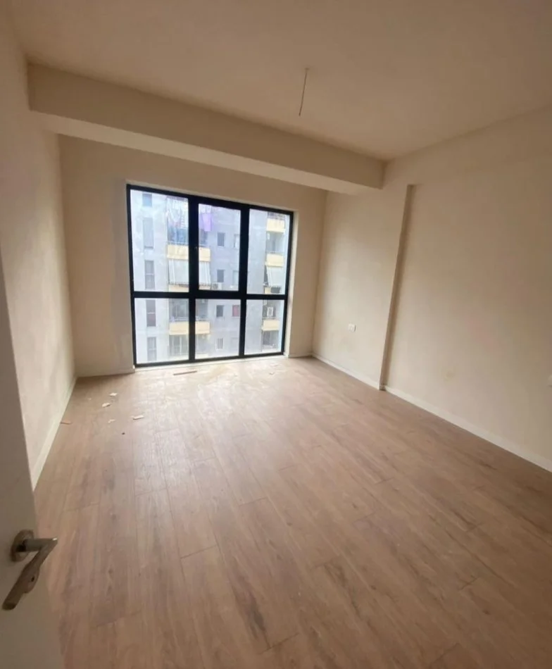 Tirane, shitet apartament 2+1 Kati 5, 114 m² 150.000 € (Astir)