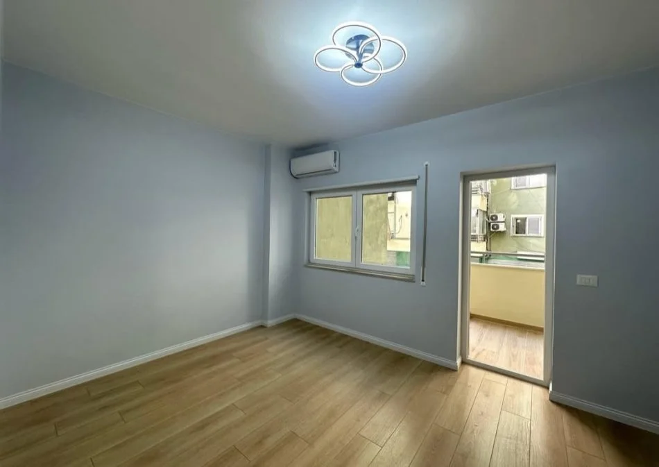 Tirane, shitet apartament 2+1 Kati 2, 93 m² 265.000 € (Myslym shyri)