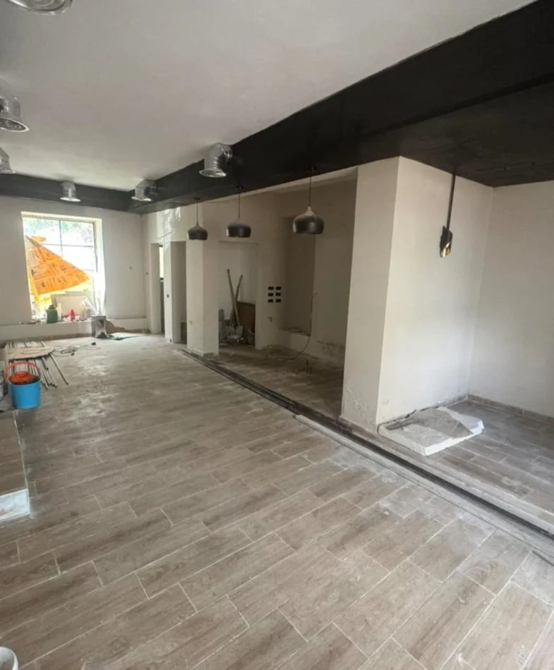 Tirane, shitet apartament 2+1 Kati 1, 112 m² 188.000 € (Vasil shanto)