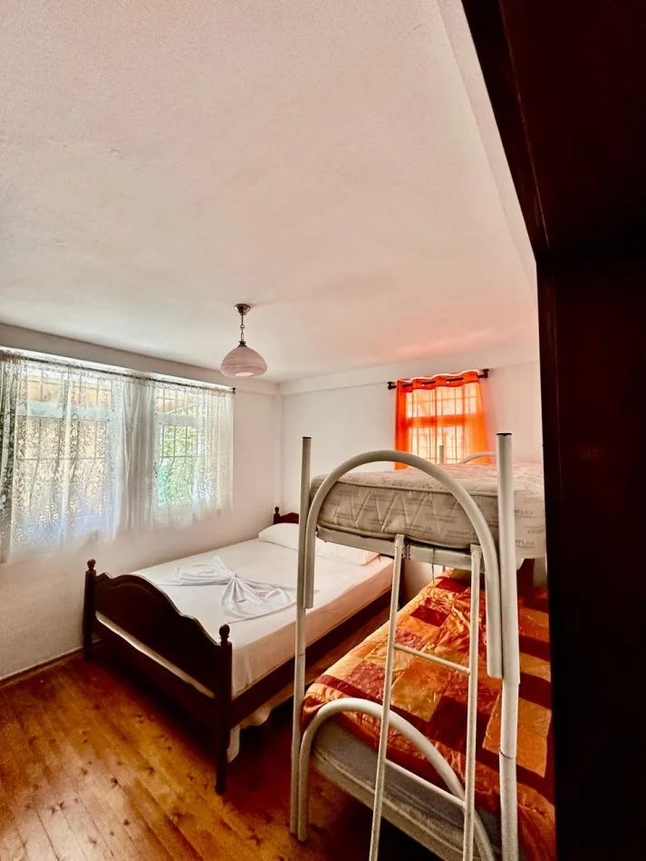 Durres, shitet 1+1 Kati 1, 73 m² 75.000 € (Golem)