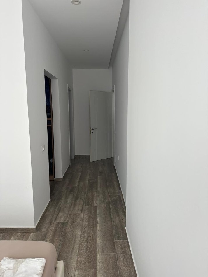 🟡APARTAMENT  2+1  550 € (Liqeni i Thate)