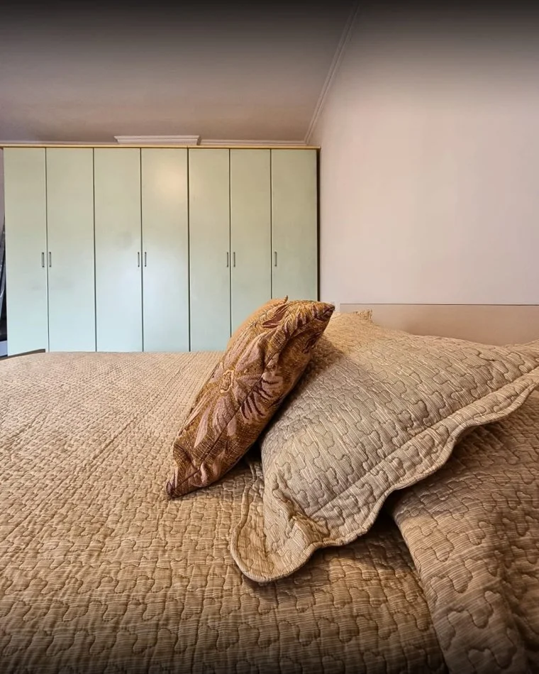 Tirane, jepet me qera apartament 3+1+Ballkon Kati 9, 250 m² 1.200 € (STADIUMI DINAMO)