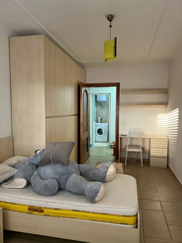 Tirane, jepet me qera 2+1 , 600 € (stadiumi dinamo)