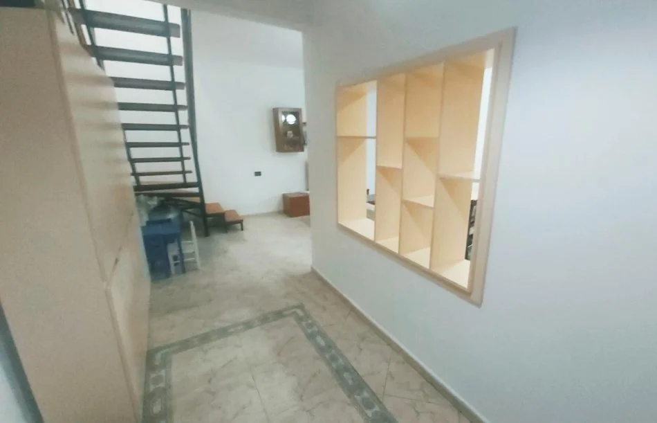 Tirane, jepet me qera apartament 2+1 Kati 4, 601 € (Stadiumi dinamo)