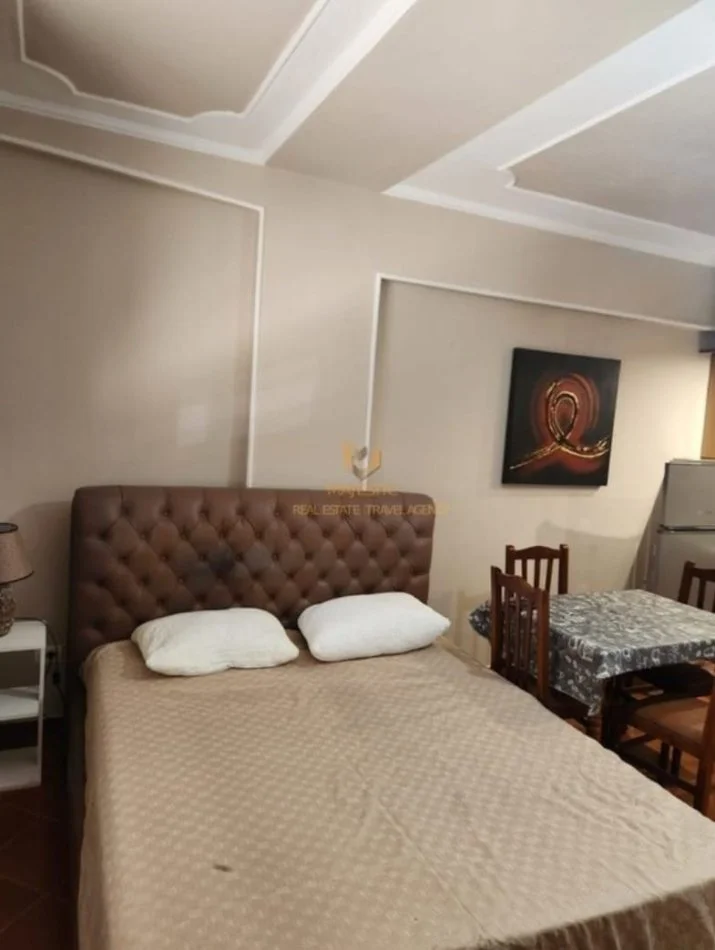 Tirane, jepet me qera garsonier Kati 1, 50 m² 501 € (Petro nini)
