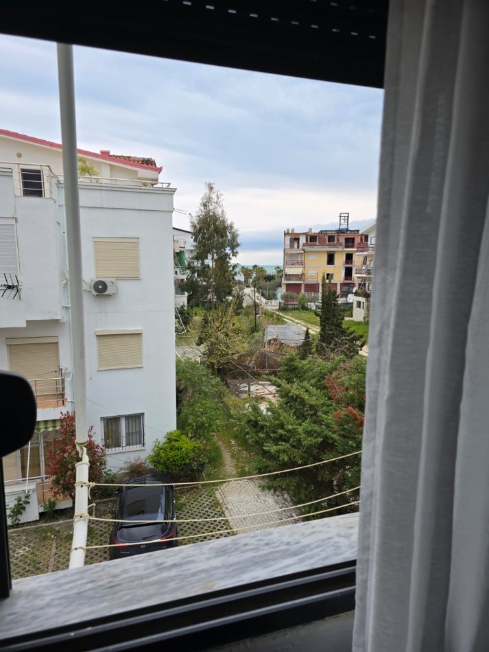 Golem, jepet me qera apartament 1+1+Ballkon Kati 3, 60 m² 350 € (100m larg detit)
