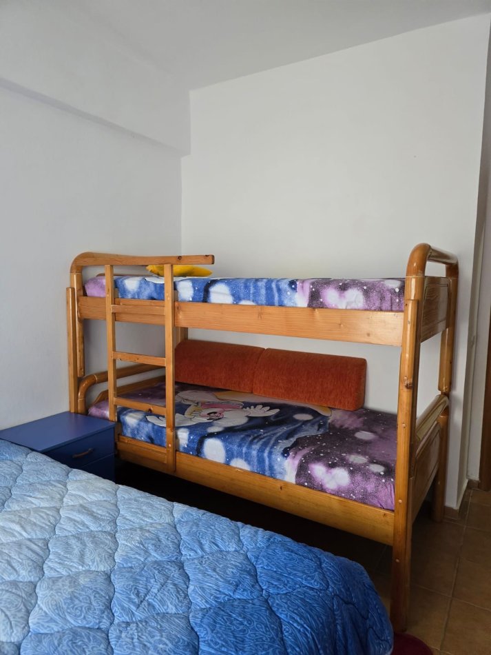 Golem, jepet me qera apartament 1+1+Ballkon Kati 3, 60 m² 350 € (100m larg detit)
