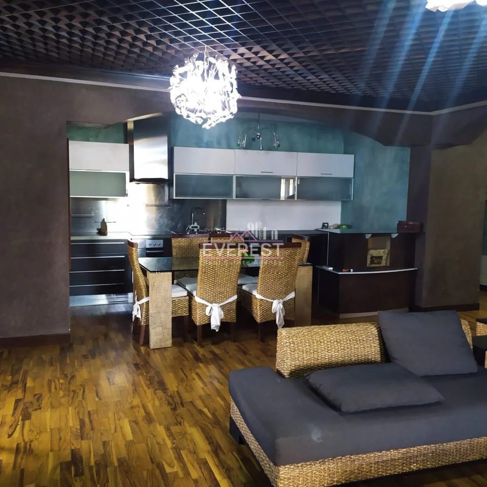 Tirane, shitet apartament 1+1 Kati 7, 114 m² 300.000 € (Abdyl frasheri)