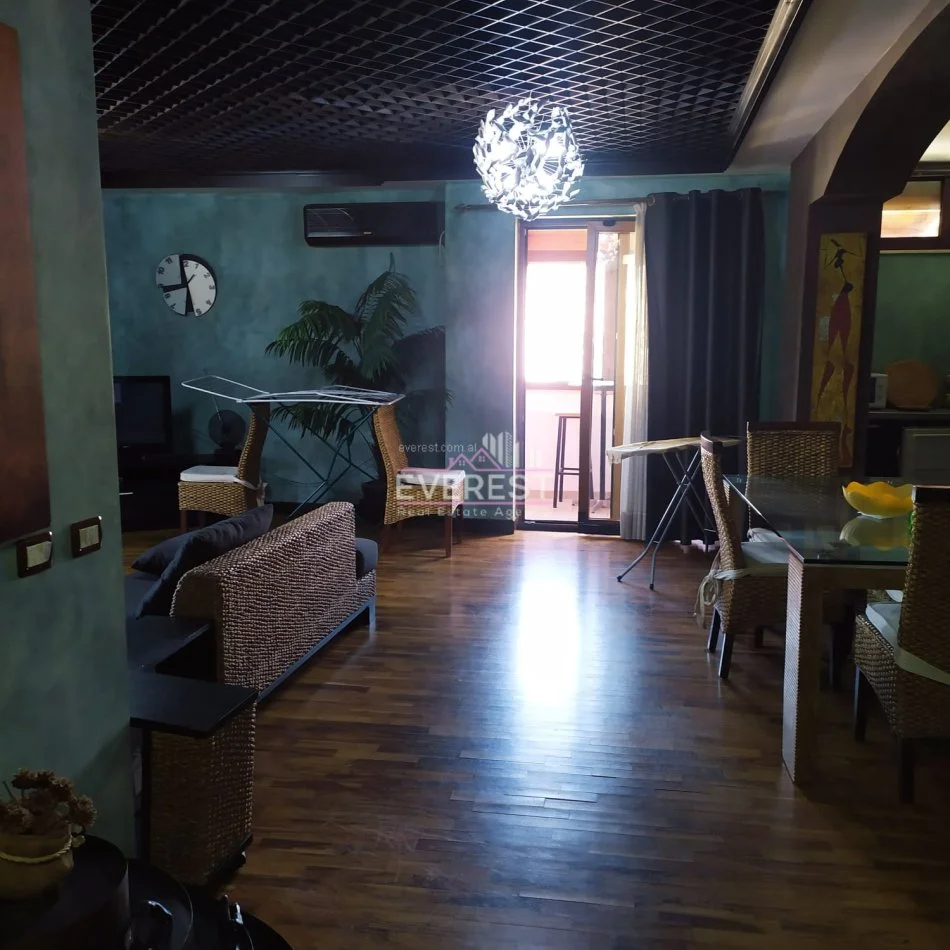 Tirane, shitet apartament 1+1 Kati 7, 114 m² 300.000 € (Abdyl frasheri)