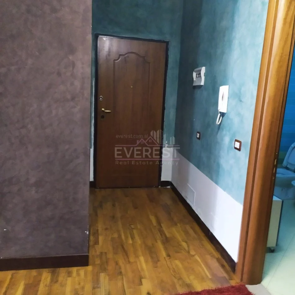 Tirane, shitet apartament 1+1 Kati 7, 114 m² 300.000 € (Abdyl frasheri)