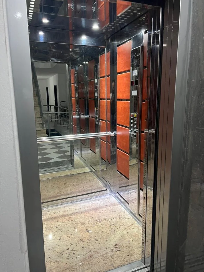 Vlore, shitet apartament ne plazh 1+1+Ballkon Kati 2, 73 m² 198.000 € (LUNGOMARE)