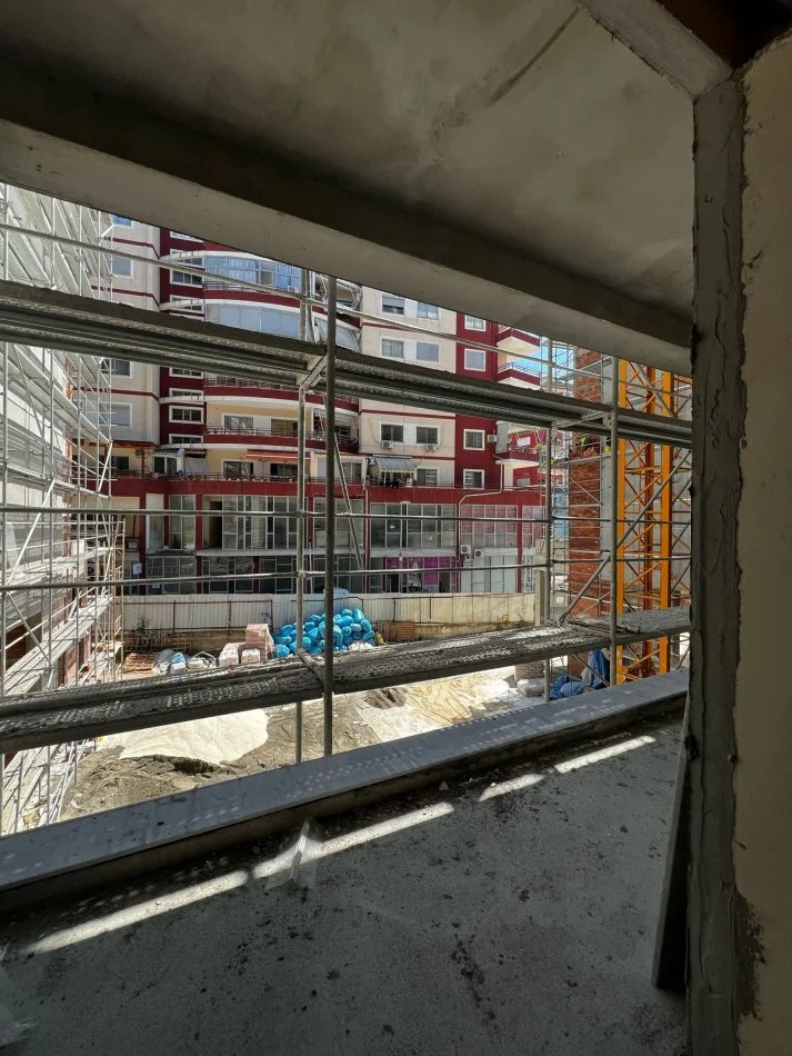 Tirane, shitet apartament 2+1+Ballkon Kati 4, 103 m² 113.000 € (Rruga Lidhja Prizerenit)