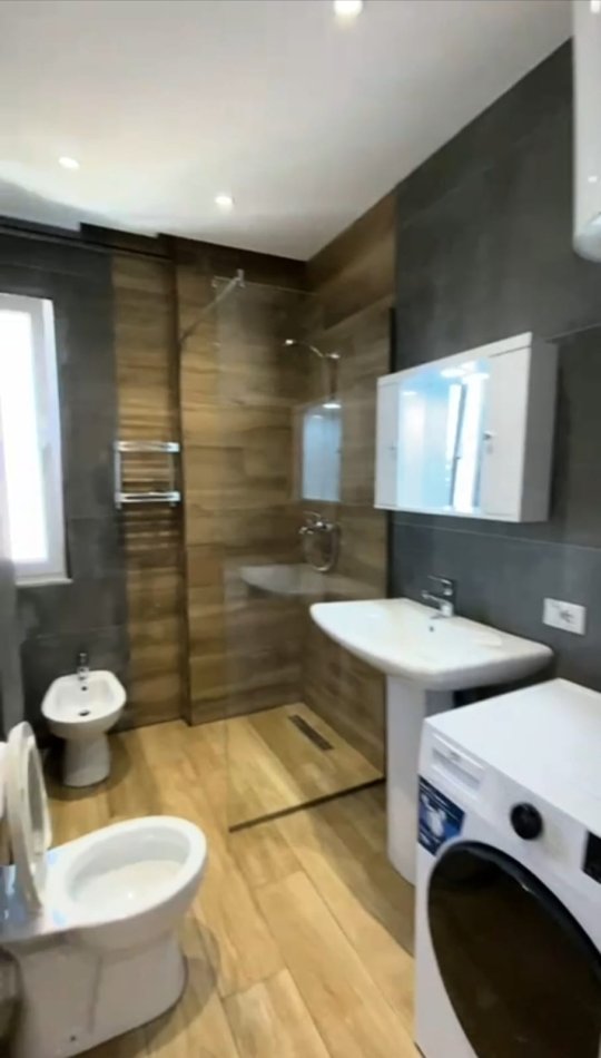 💥APARTAMENT 2+1 + PARKIM NE RRETHRROTULLIMIN E SAUKUT 550 € 💥