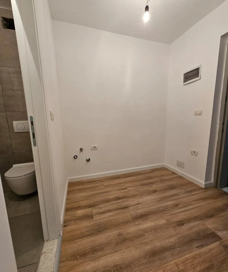 Tirane, shitet apartament 1+1 Kati 5, 44 m² 106.000 € (21 dhjetori)