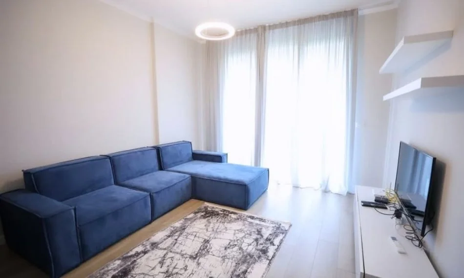 Tirane, shitet apartament 1+1 , 73 m² 339.000 € (Rruga kavajes)