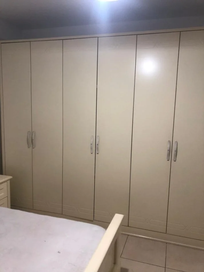 Tirane, jepet me qera apartament 2+1 Kati 1, 100 m² 600 € (Rruga kavajes)