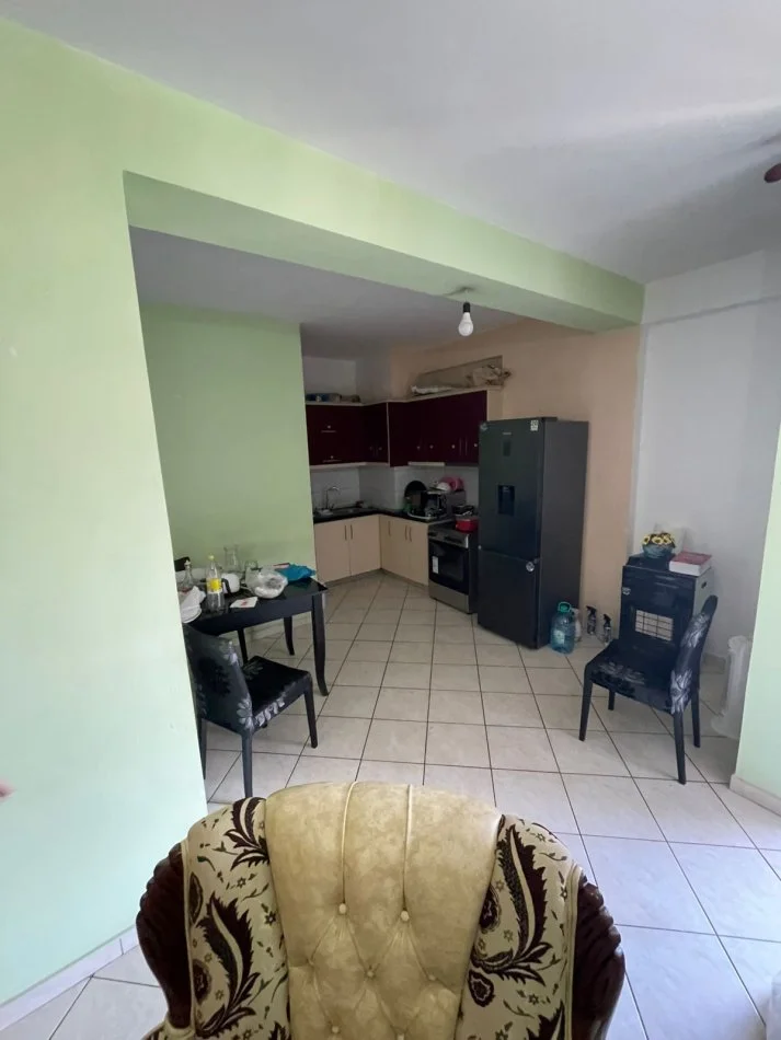 Tirane, shitet apartament 3+1+Ballkon Kati 5, 117 m² 130.000 € (Prane Vila L)