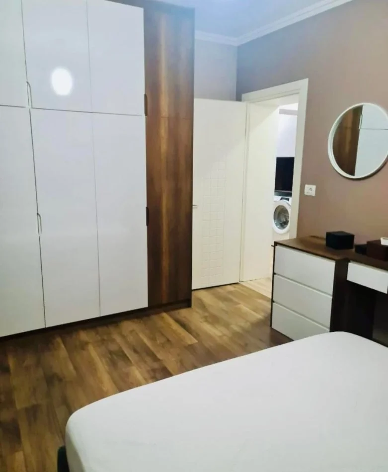 Tirane, shitet apartament 2+1 Kati 4, 107 m² 199.000 € (Vasil shanto)
