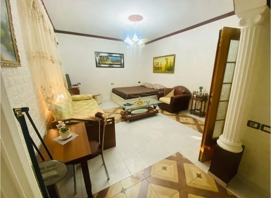 Tirane, jepet me qera apartament 1+1 Kati 2, 55 m² 400 € (Mozaiku)