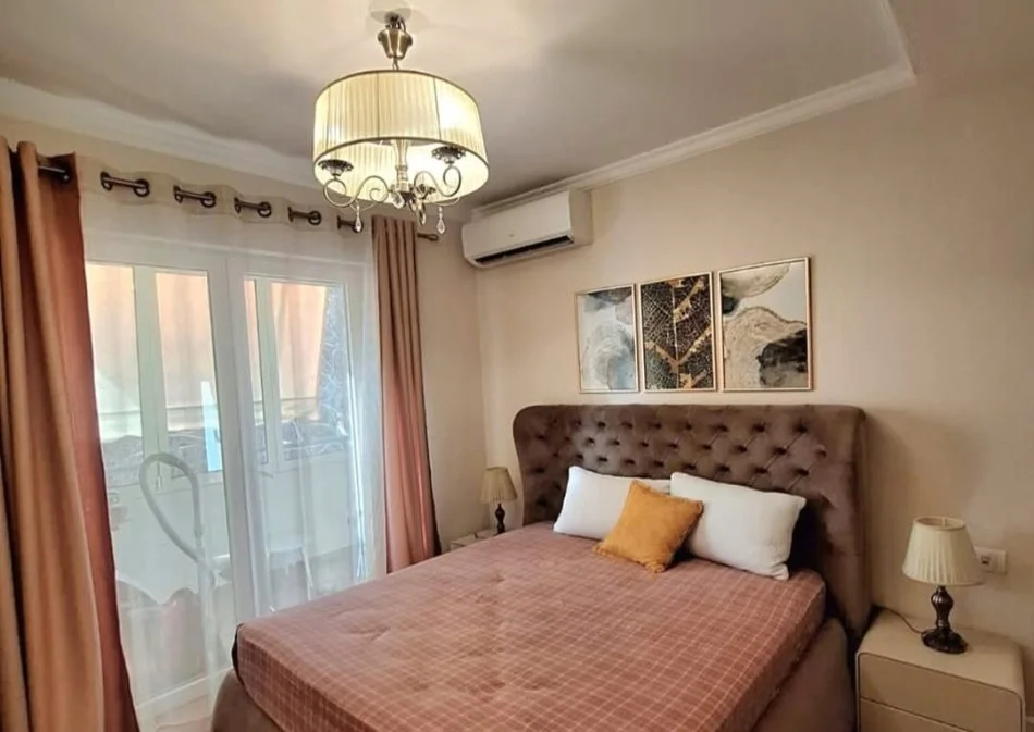 Tirane, shitet apartament 2+1 Kati 4, 96 m² 365.000 € (Air albania)