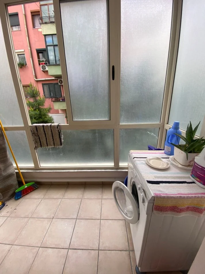 Tirane, shitet apartament 2+1 Kati 2, 87 m² 130.000 € (Fresk)