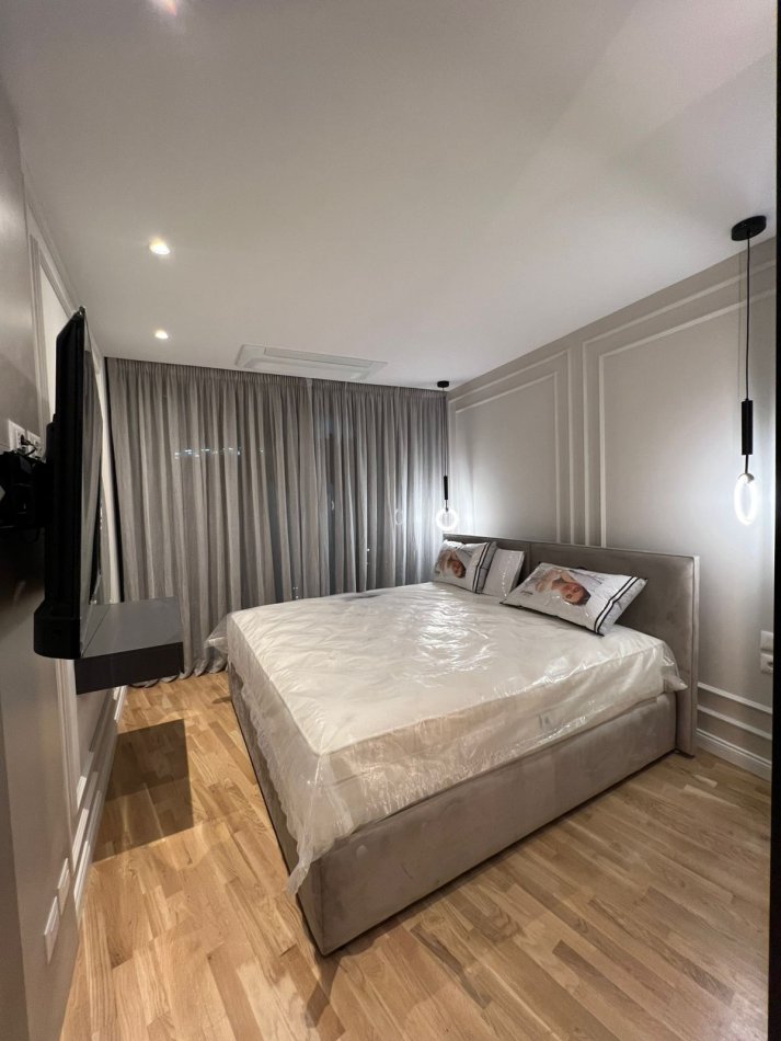 Tirane, jepet me qera apartament+verande | Penthouse 3+1+Ballkon Kati 4, 150 m² 3.000 € (Liqeni Artificial)