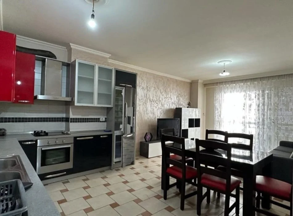 Tirane, shitet apartament 2+1 Kati 1, 98 m² 137.000 € (Astir)