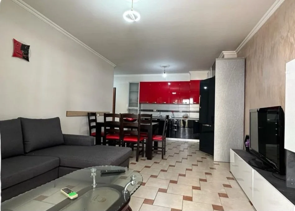 Tirane, shitet apartament 2+1 Kati 1, 98 m² 137.000 € (Astir)