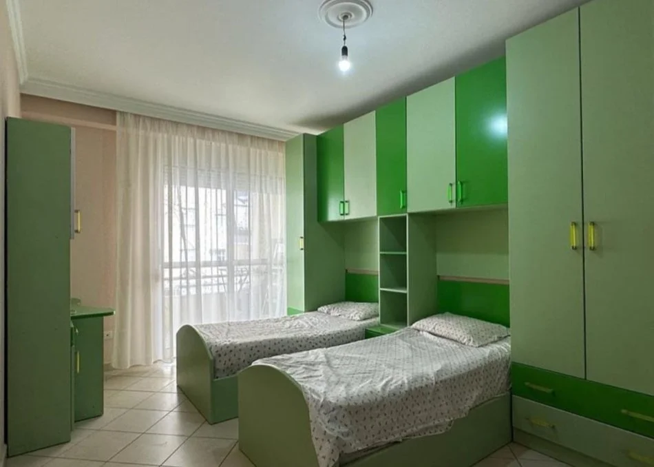 Tirane, shitet apartament 2+1 Kati 1, 98 m² 137.000 € (Astir)