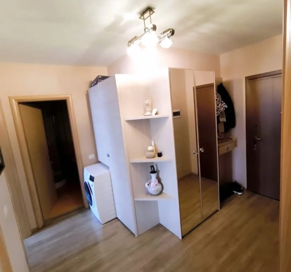 Tirane, shitet apartament 2+1 Kati 6, 96 m² 250.000 € (Rruga elbasanit)