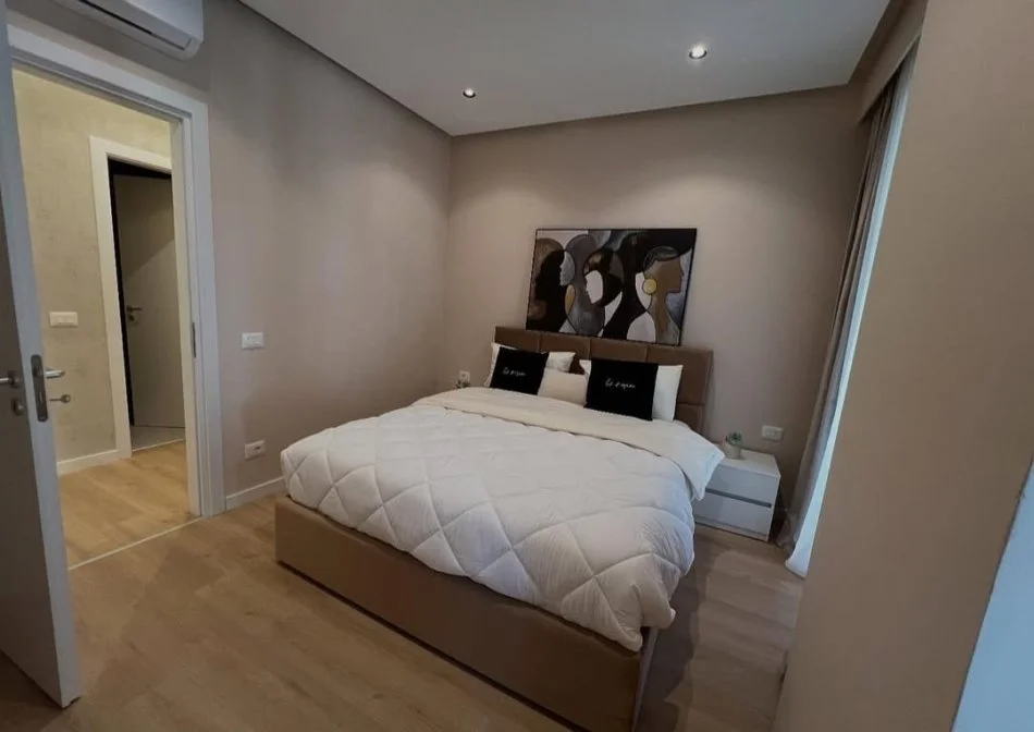 Tirane, shitet apartament 2+1 , 106 m² 275.000 € (Pazari i ri)