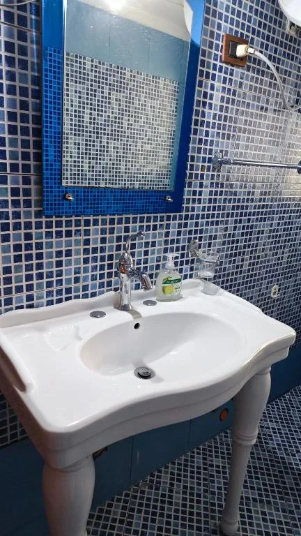 Tirane, jepet me qera garsonier Kati 2, 40 m² 400 € (Stadiumi dinamo)