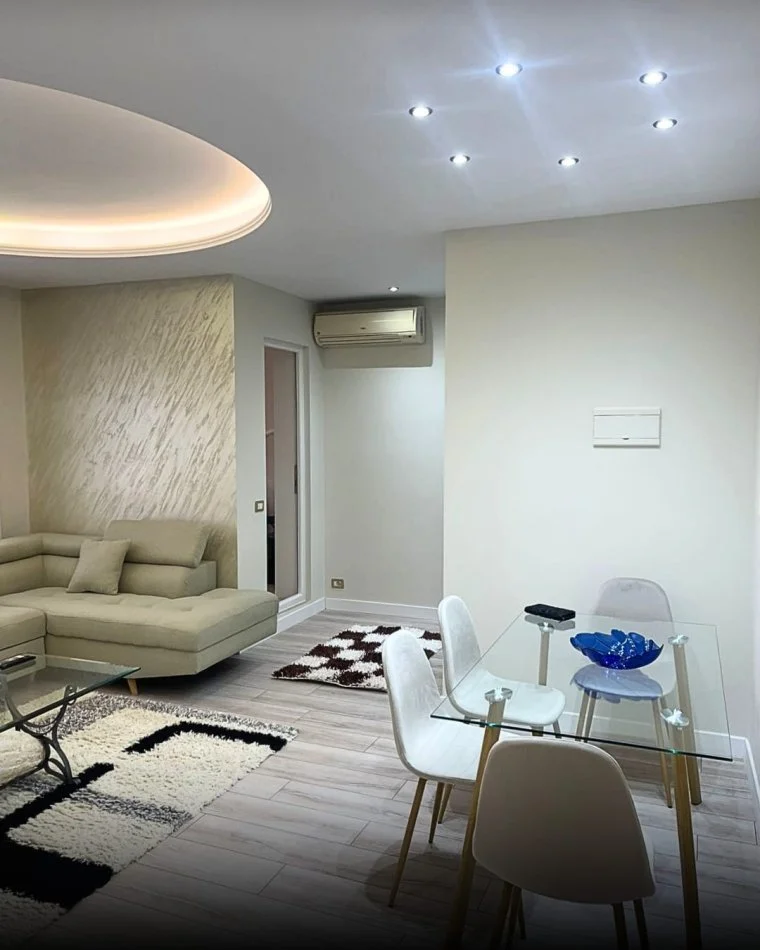 Tirane, jepet me qera apartament 1+1 Kati 9, 70 m² 900 € (RRUGA E KOSOVAREVE)