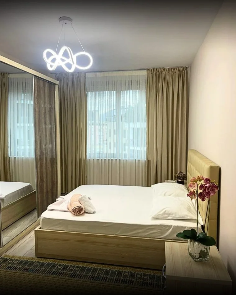 Tirane, jepet me qera apartament 1+1 Kati 9, 70 m² 900 € (RRUGA E KOSOVAREVE)