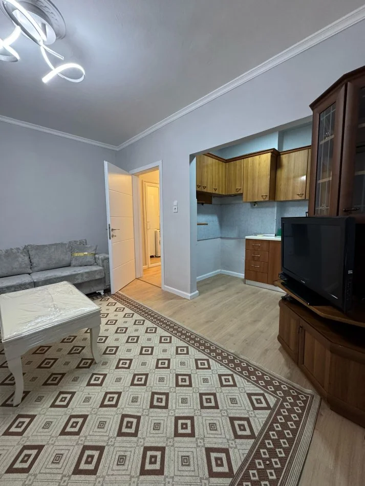 Tirane, shitet apartament 1+1+Ballkon , 55 m² 75.000 € (Belul Hatibi)