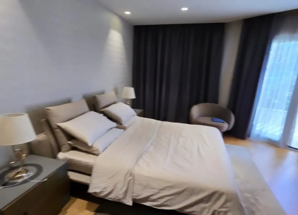 Tirane, shitet apartament Kati 8, 600 m² 15.000.000 € (Liqeni)