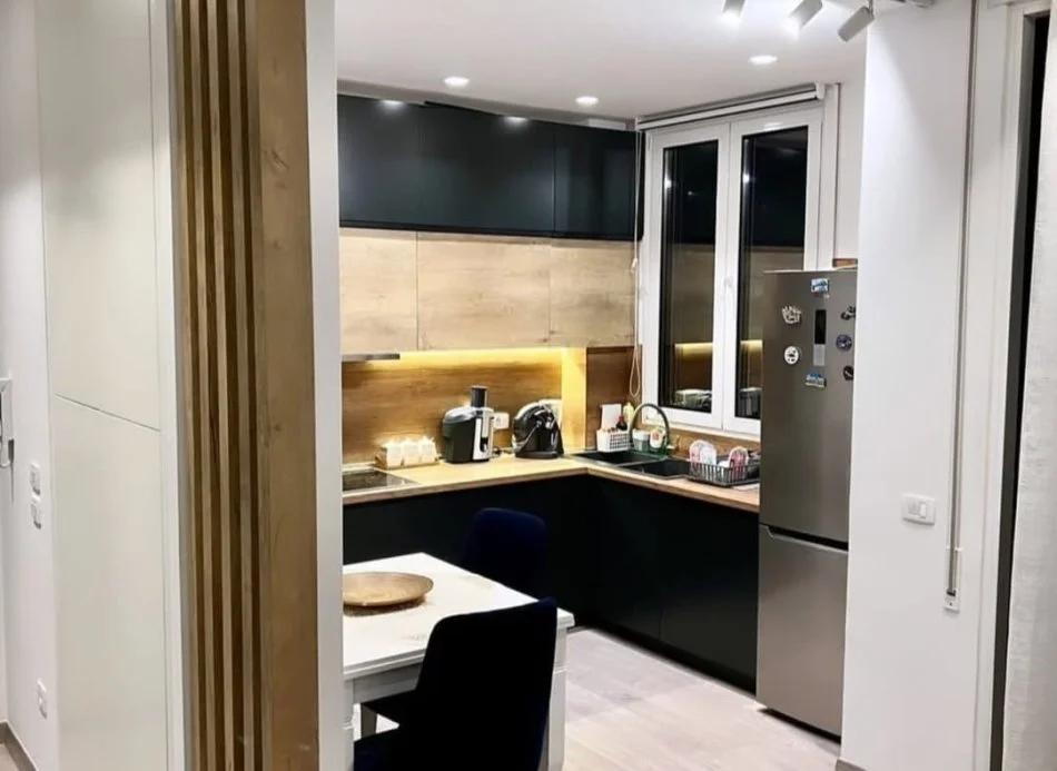 Tirane, shitet apartament 2+1 Kati 6, 106 m² 183.000 € (Oxhaku)