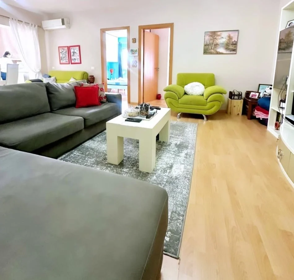 Tirane, shitet apartament 2+1 Kati 10, 92 m² 198.000 € (Rruga e kosovarve)