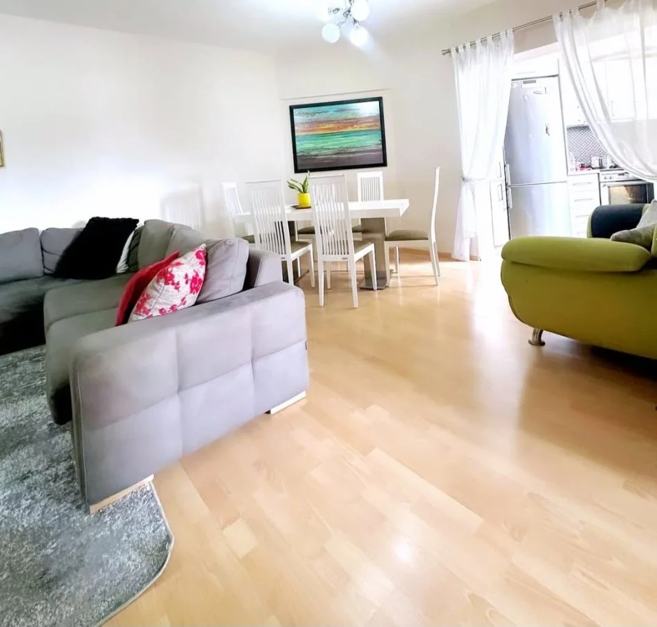 Tirane, shitet apartament 2+1 Kati 10, 92 m² 198.000 € (Rruga e kosovarve)