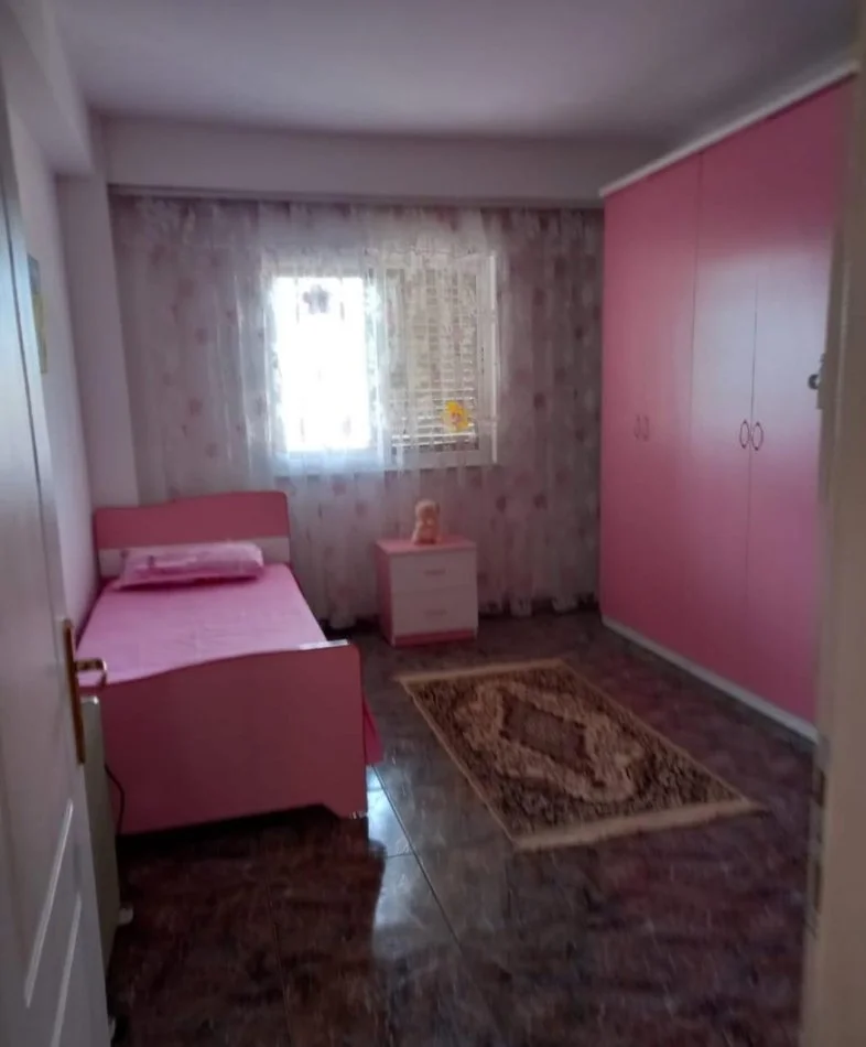 Tirane, shitet apartament 2+1 Kati 7, 85 m² (Myslym shyri)