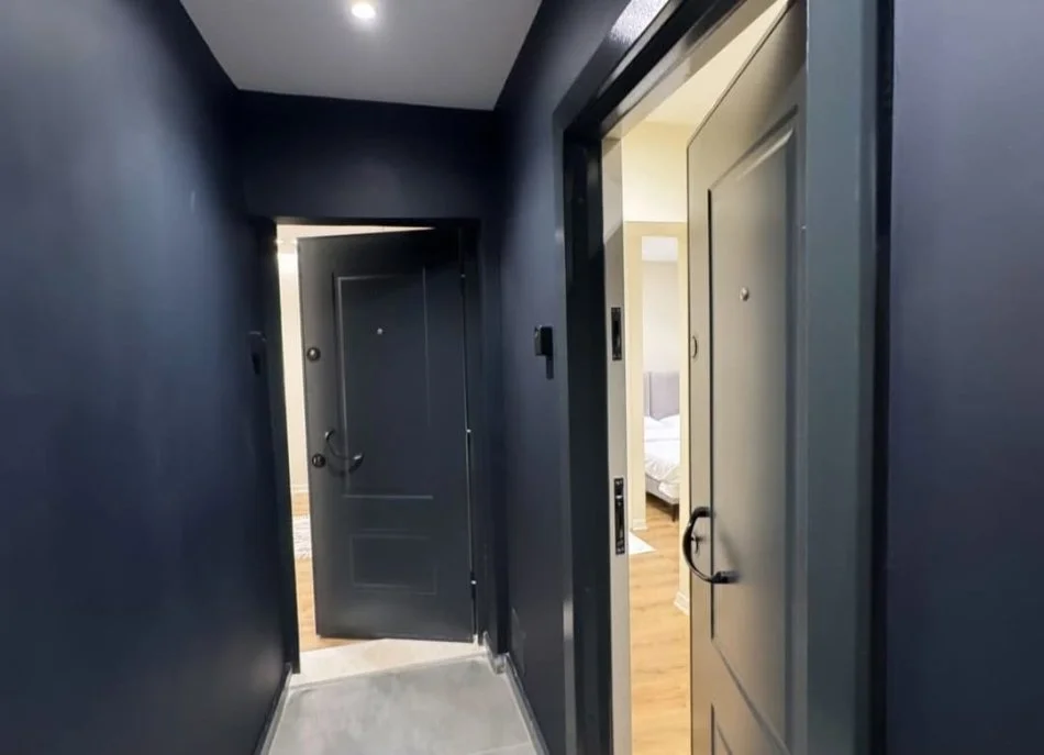 Tirane, shitet apartament 1+1 Kati 2, 70 m² 184.000 € (Pazari i Ri)