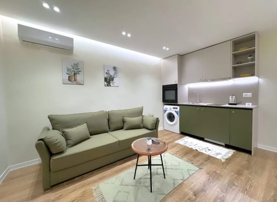 Tirane, shitet apartament 1+1 Kati 2, 70 m² 184.000 € (Pazari i Ri)