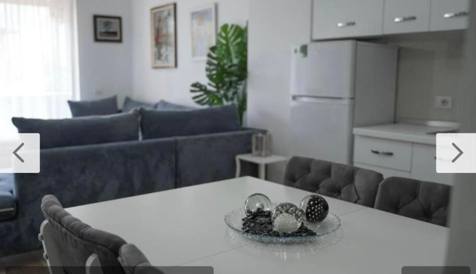 Tirane, jepet me qera 1+1+Aneks+Ballkon Kati 3, 67 m² 750 € (Qender)