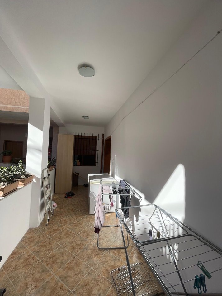 Tirane, jepet me qera apartament 2+1+Aneks+Ballkon , 90 m² 450 € (Selite)