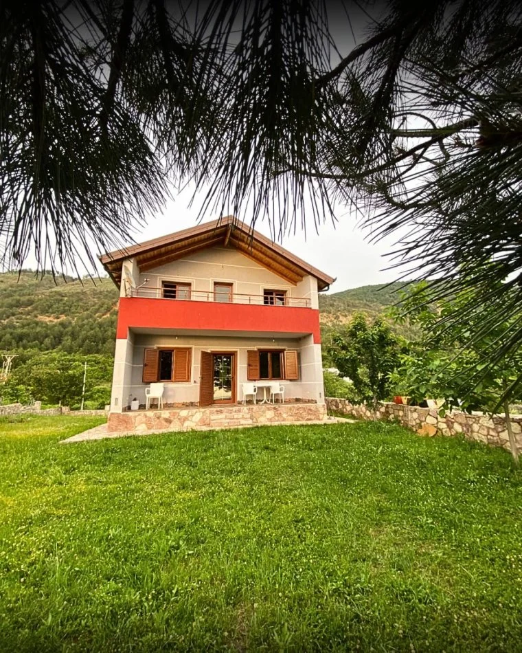 Elbasan, shes Vile 3+1 , 280.000 € (GJINAR ELBASAN)